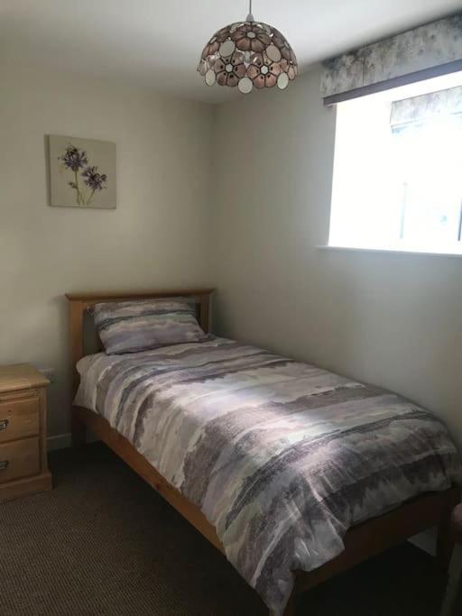 Mournes Family Cottage With Hot Tub Hilltown Extérieur photo
