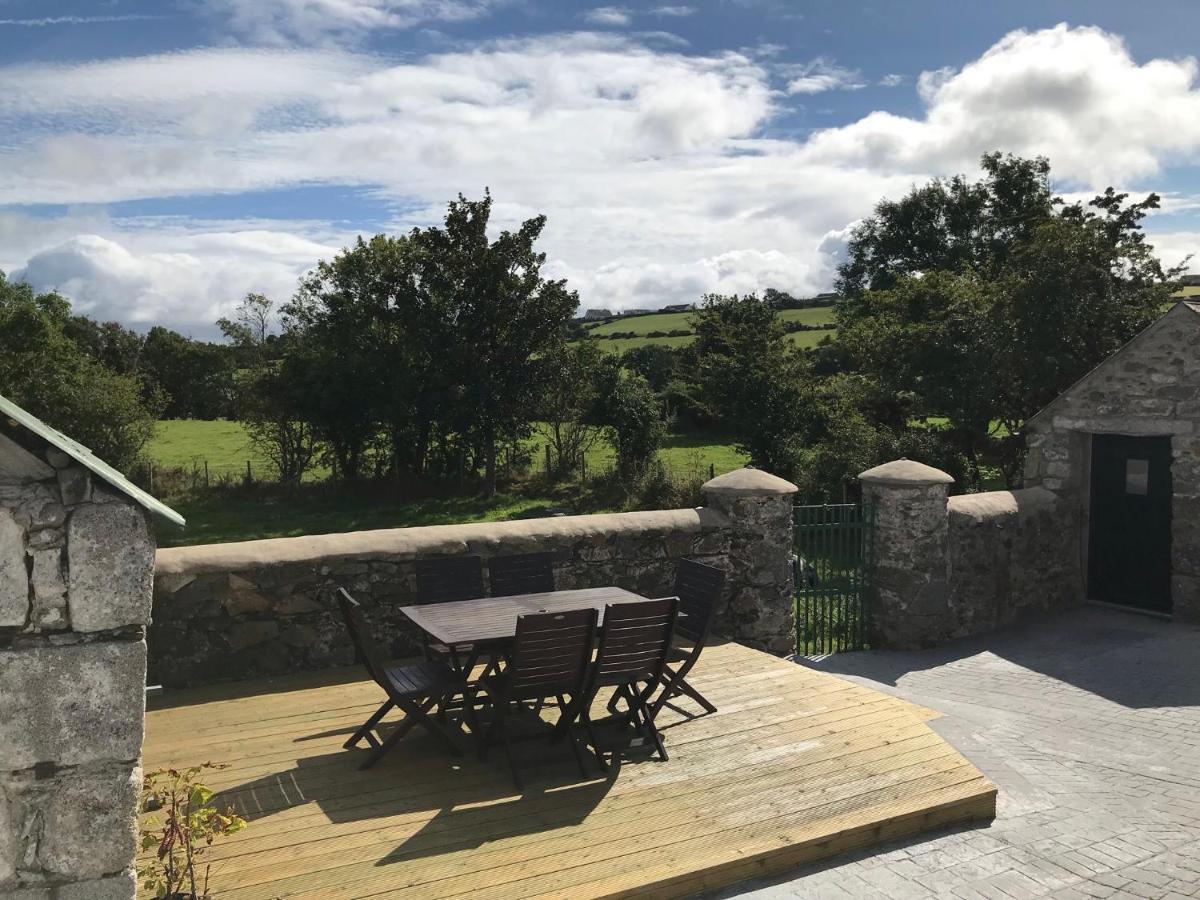 Mournes Family Cottage With Hot Tub Hilltown Extérieur photo